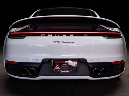 Used 2020 Porsche 911 Carrera 4S AWD/4WD image 19