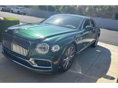 Used 2022 Bentley Flying Spur V8