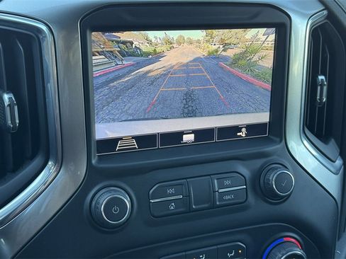 Used 2020 Chevrolet Silverado 1500 LT Trail Boss image 19