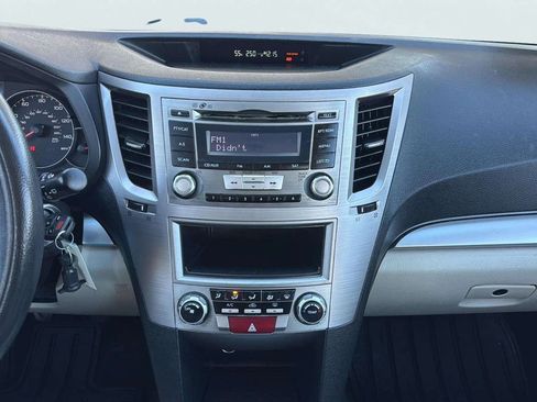 Used 2014 Subaru Outback 2.5i AWD/4WD image 9