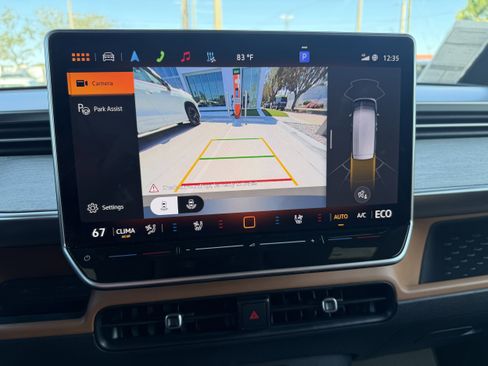 New 2025 Volkswagen ID. Buzz Pro S image 23