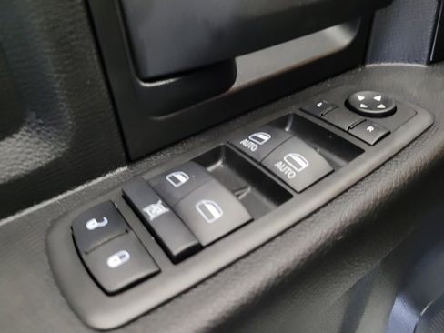 Used 2022 RAM 1500 Tradesman image 27