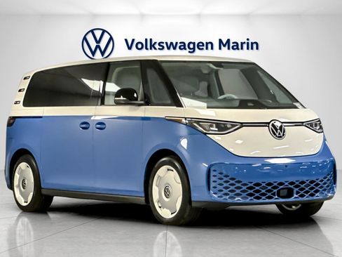 New 2025 Volkswagen ID. Buzz 1st Edition image 7