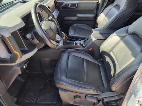 Used 2022 Ford Bronco Badlands w/ Sasquatch Package image 10