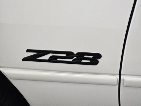 Used 1997 Chevrolet Camaro SS w/ Preferred Equipment Group 2 image 16