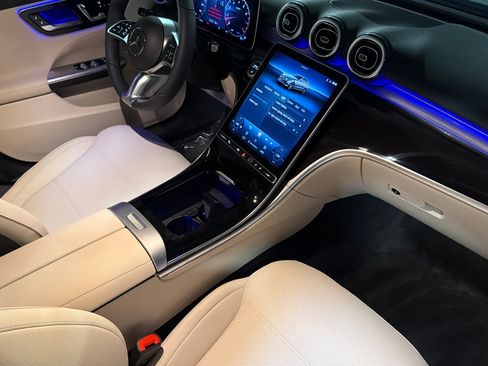 New 2026 Mercedes-Benz C 300 Sedan image 14