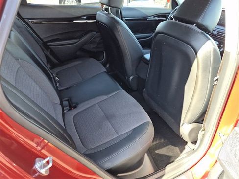 Used 2021 Kia Seltos S image 15