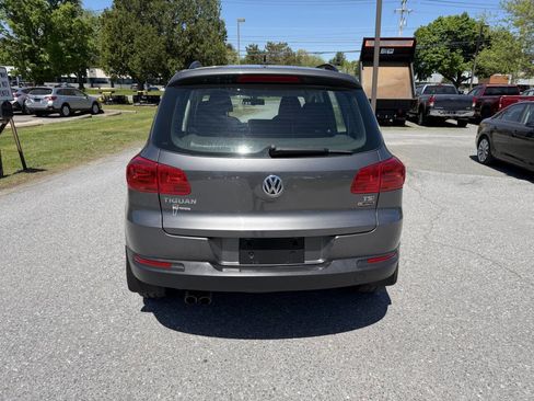 Used 2016 Volkswagen Tiguan S AWD/4WD image 4