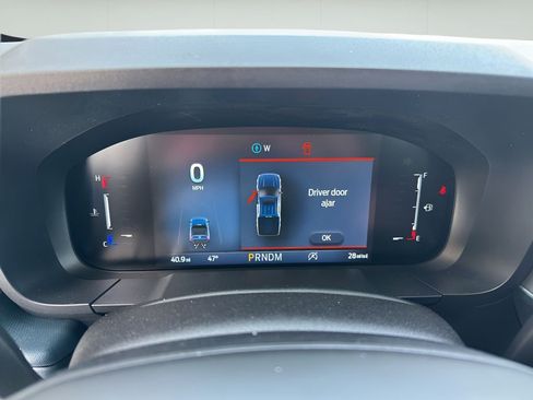 New 2025 Ford Maverick Lobo AWD/4WD image 18