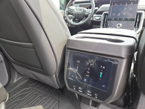 New 2026 GMC Yukon XL AT4 Ultimate w/ LPO, Floor Liner Package AWD/4WD image 28