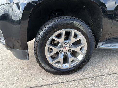 Used 2015 GMC Yukon SLT w/ Open Road Package RWD image 8