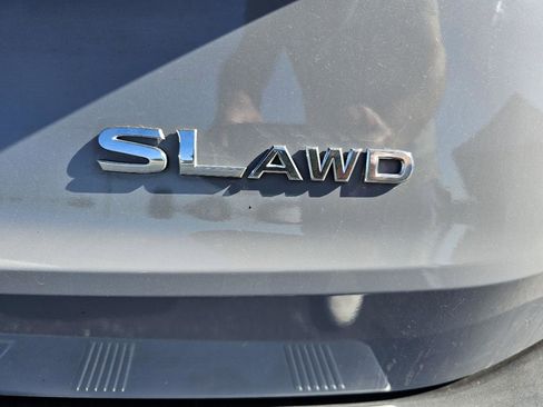 Used 2021 Nissan Rogue SL w/ Premium Package image 36