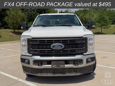 Used 2023 Ford F250 XL AWD/4WD image 2