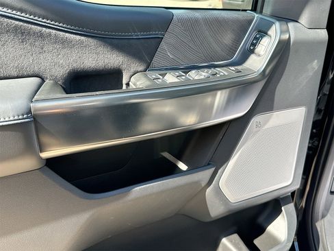 Used 2025 Ford F250 Platinum w/ FX4 Off-Road Package image 11