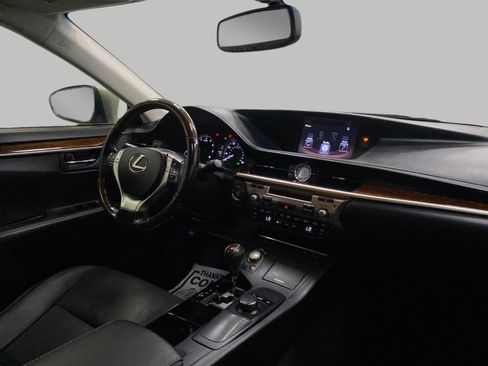 Used 2015 Lexus ES 350 w/ Premium Package FWD image 19