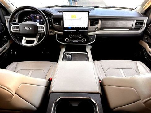 Certified 2023 Ford Expedition Limited image 27