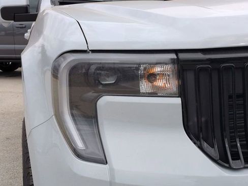 New 2026 Ford Maverick Lobo AWD/4WD image 11