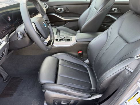 Certified 2026 BMW 330i Sedan RWD image 5