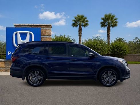 Certified 2022 Honda Pilot Sport image 6