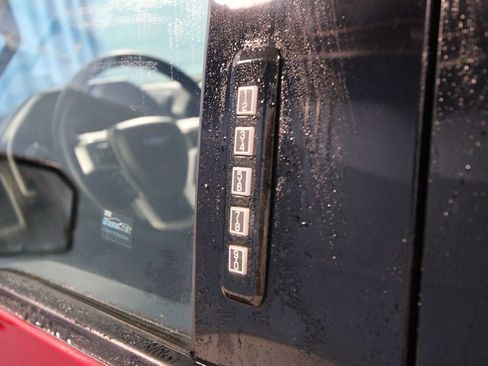 Used 2017 Ford F150 Lariat w/ Equipment Group 502A Luxury image 39