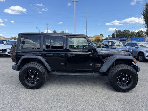 Used 2020 Jeep Wrangler Unlimited Rubicon AWD/4WD image 12