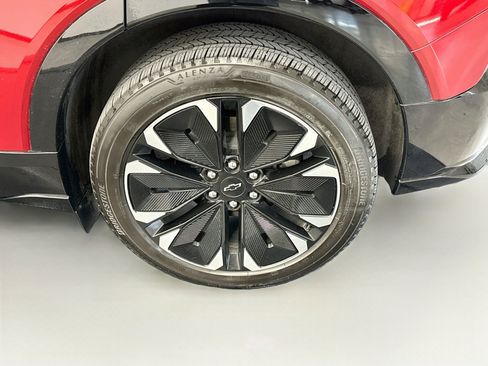 Used 2024 Chevrolet Blazer EV RS AWD/4WD image 11