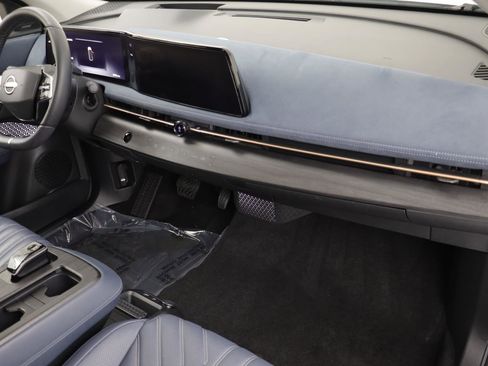 Used 2023 Nissan Ariya PLATINUM+ image 20