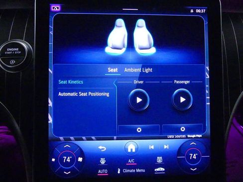 Used 2023 Mercedes-Benz C 300 Sedan w/ Exclusive Trim Package image 12