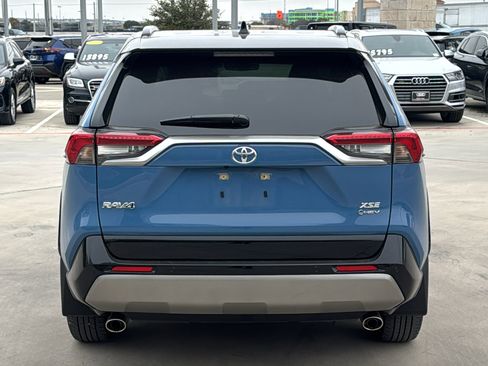 Used 2025 Toyota RAV4 XSE image 6