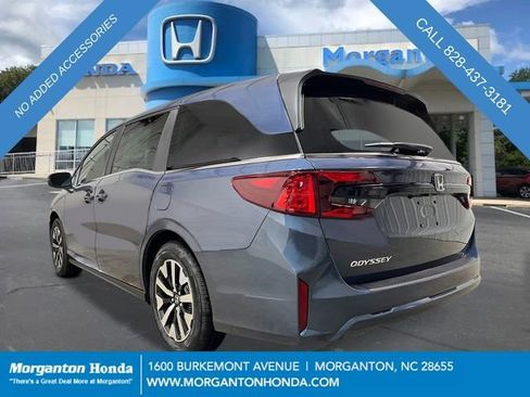 New 2026 Honda Odyssey EX-L image 3