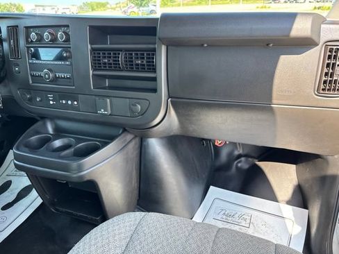 Used 2021 Chevrolet Express 2500 Extended w/ Driver Convenience Package RWD image 20