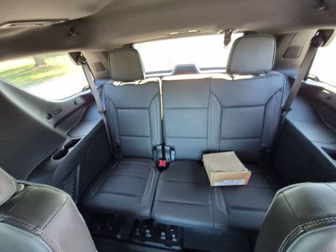 Used 2023 GMC Yukon Denali w/ LPO, Floor Liner Package AWD/4WD image 25