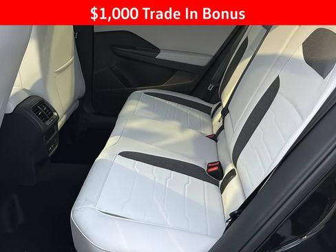 New 2026 Volkswagen Taos SE FWD image 11