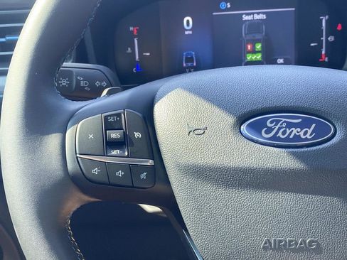 Certified 2025 Ford Maverick Lobo AWD/4WD image 32
