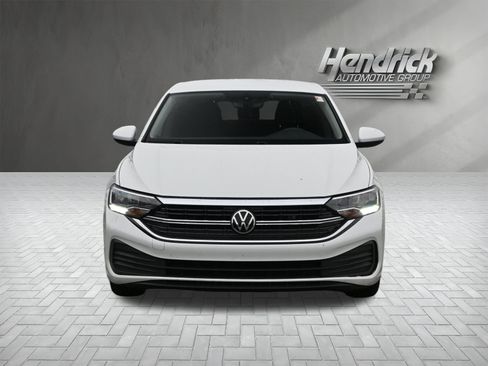 Used 2023 Volkswagen Jetta S image 6
