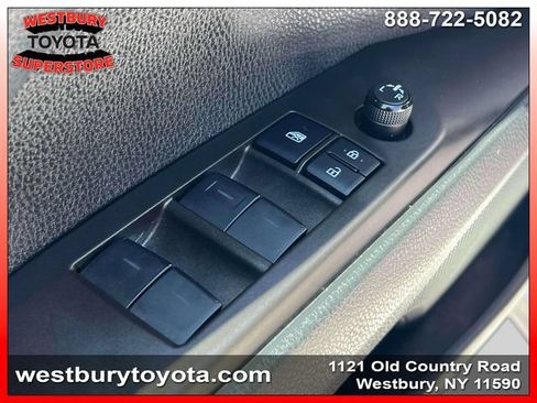 Certified 2022 Toyota Camry SE w/ Carpet Mat Package (TMS) FWD image 20