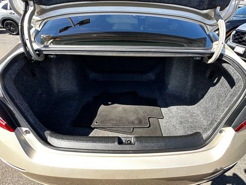 Used 2020 Honda Accord EX-L image 6