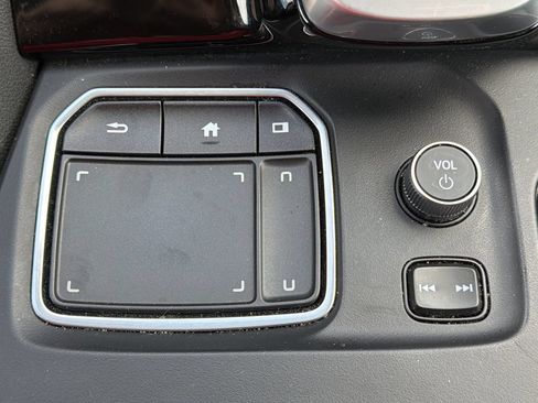 Used 2023 Acura MDX SH-AWD image 7