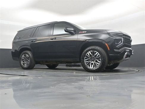 Used 2025 Chevrolet Tahoe Z71 image 40