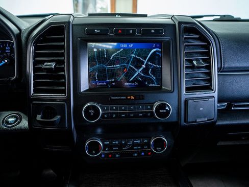 Used 2020 Ford Expedition Max Limited w/ Equipment Group 301A image 40