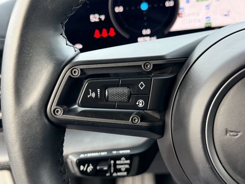 Used 2024 Porsche Taycan image 24