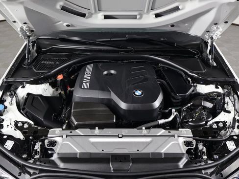 Used 2026 BMW 330i Sedan w/ Premium Package RWD image 15