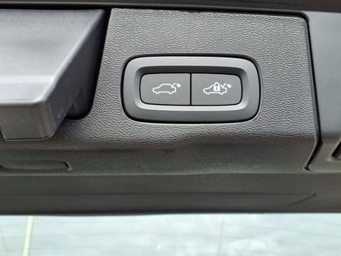 New 2026 Volvo XC60 B5 Core AWD/4WD image 10