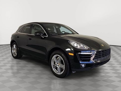 Used 2018 Porsche Macan S AWD/4WD image 2
