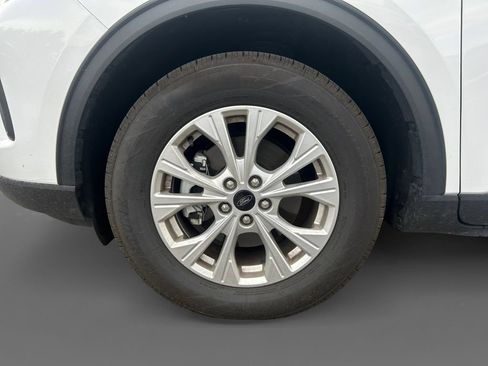 Used 2025 Ford Escape Active AWD/4WD image 15