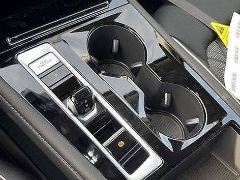 New 2026 Volkswagen Atlas SEL Premium R-Line AWD/4WD image 14