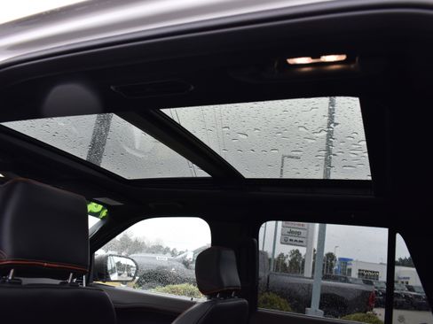 Used 2021 Ford Expedition King Ranch image 25