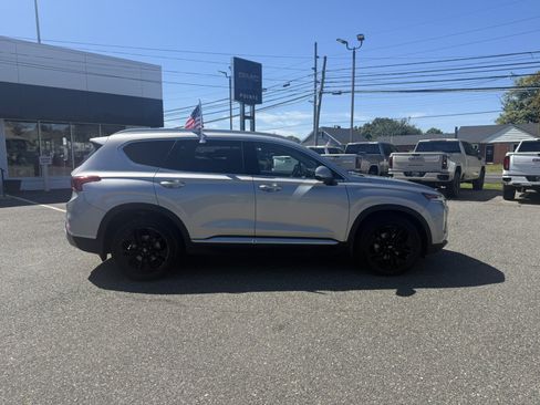 Used 2020 Hyundai Santa Fe SEL FWD image 2