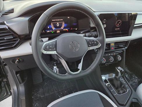 New 2026 Volkswagen Taos S image 3