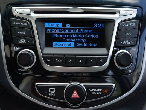 Used 2015 Hyundai Accent GLS w/ Option Group 03 image 23